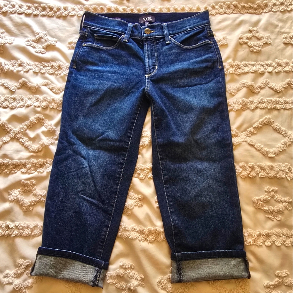 ✨SOLD✨ Nwot NYDJ Size 4P Marilyn Crop Jeans